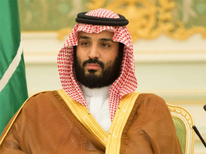 محمد بن سلمان يزور معرض الرياض للسيارات